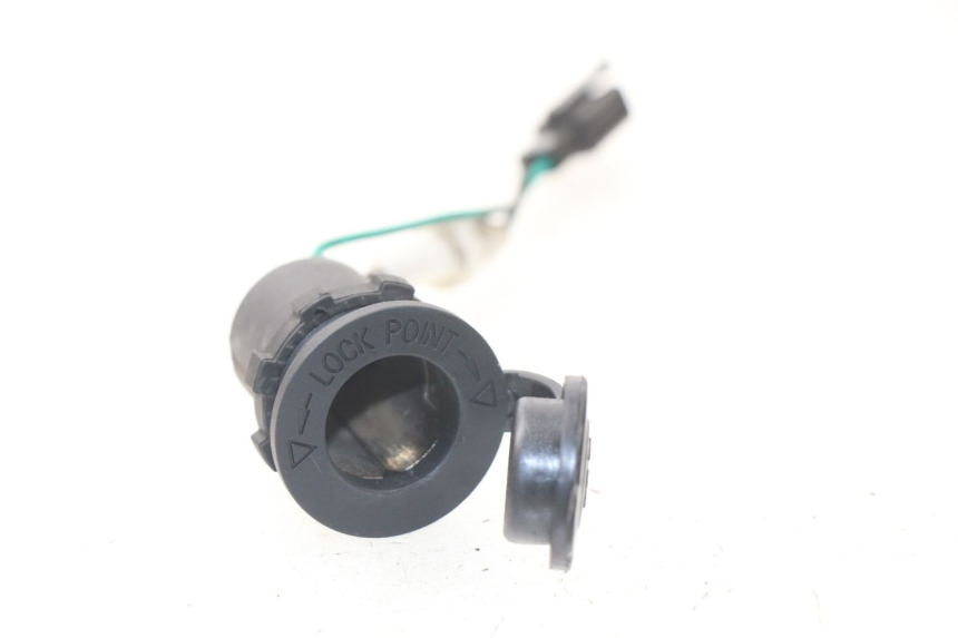 photo de PRISE ALLUME CIGARE KYMCO AGILITY CITY 2T 50 (2008 - 2016) - Vue principale