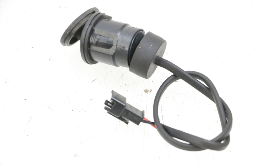 photo de PRISE ALLUME CIGARE SEGWAY NINEBOT E125S 1 (2022 - 2026) - Gros plan technique