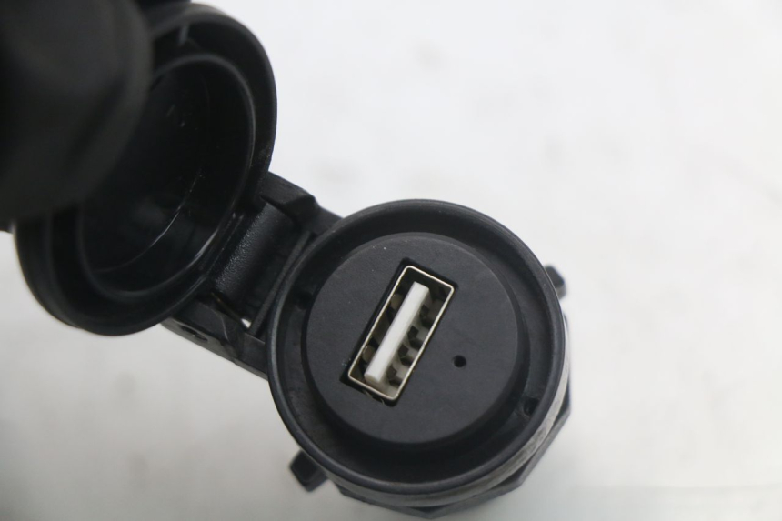 photo de PRISE ALLUME CIGARE EBROH BRAVO GLE 1 (2020 - 2024) - Zoom état d’usage