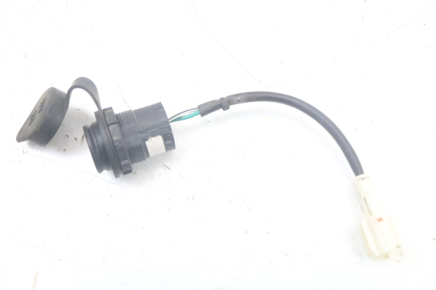 photo de PRISE ALLUME CIGARE SYM FIDDLE 3 III 125 (2014 - 2020) - Vue principale