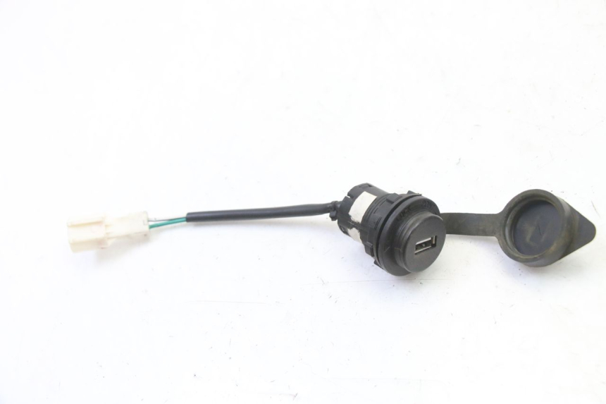 photo de PRISE ALLUME CIGARE SYM FIDDLE 3 III 50 (2014 - 2020) - Vue principale