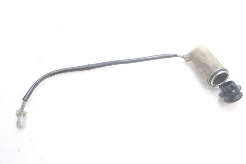 photo de PRISE ALLUME CIGARE HONDA FJS SILVER WING SILVERWING 400 (2005 - 2008) - Vue principale