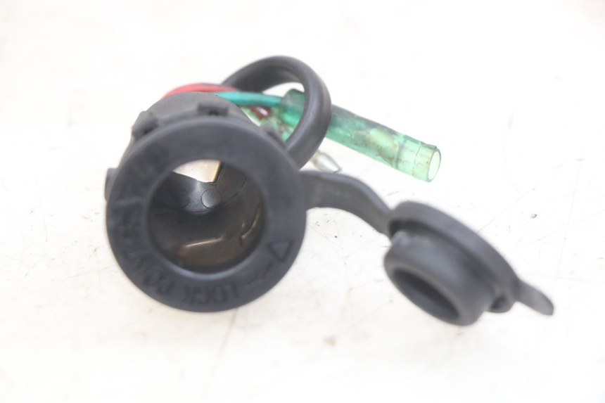 photo de PRISE ALLUME CIGARE SYM GTS EFI 125 (2012 - 2016) - Détail de la pièce