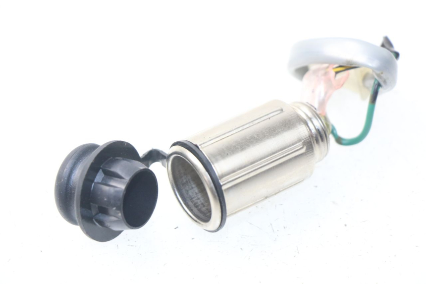 photo de PRISE ALLUME CIGARE HONDA INTEGRA NC D 750 (2016 - 2018) - Autre angle de vue