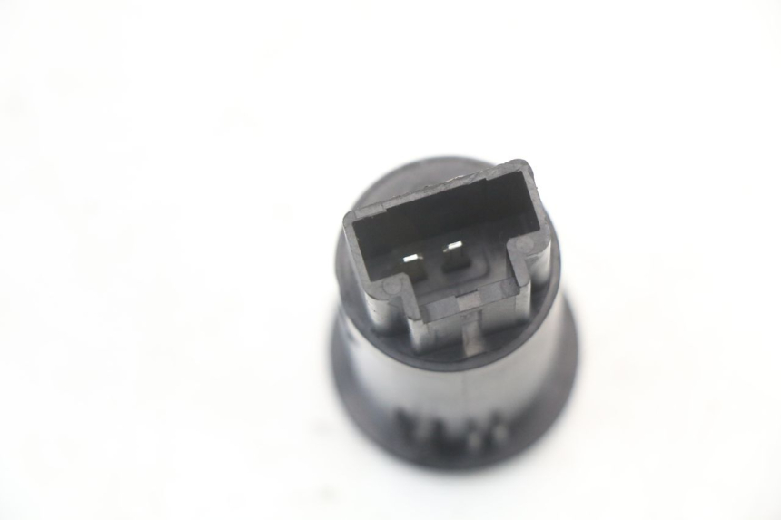 photo de PRISE ALLUME CIGARE PEUGEOT KISBEE 2T 50 (2018 - 2022) - Autre angle de vue