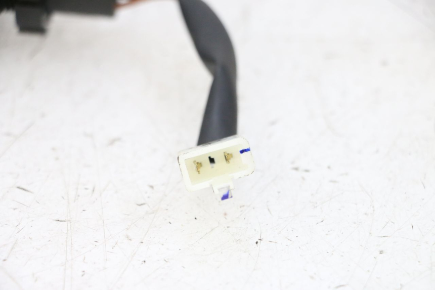 photo de PRISE ALLUME CIGARE YAMAHA NEO'S CORE 1 (2022 - 2026) - Détail de la pièce