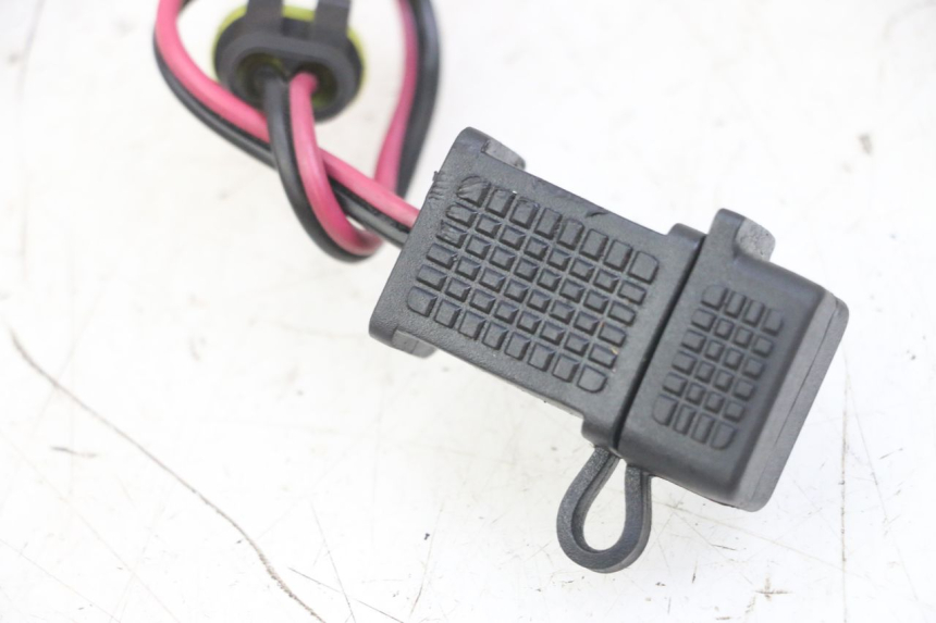 photo de PRISE ALLUME CIGARE PIAGGIO NEW TYPHOON 50 (2018 - 2021) - Détail de la pièce