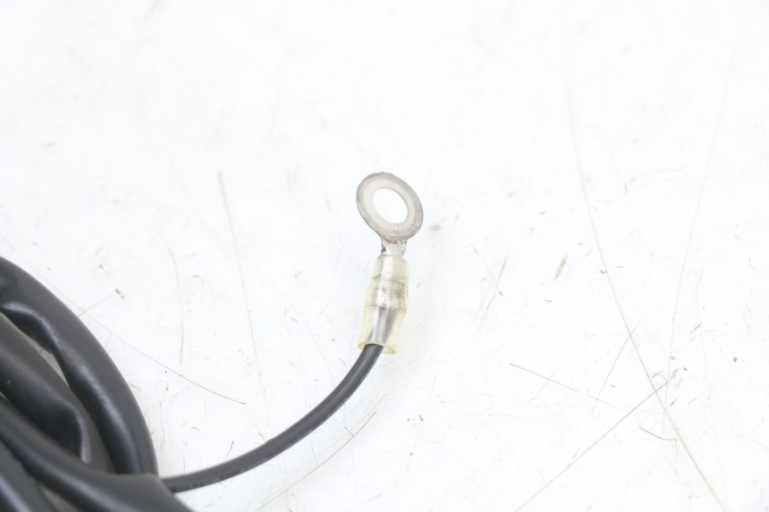 photo de PRISE ALLUME CIGARE HONDA NTV DEAUVILLE 650 (1998 - 2001) - Gros plan technique