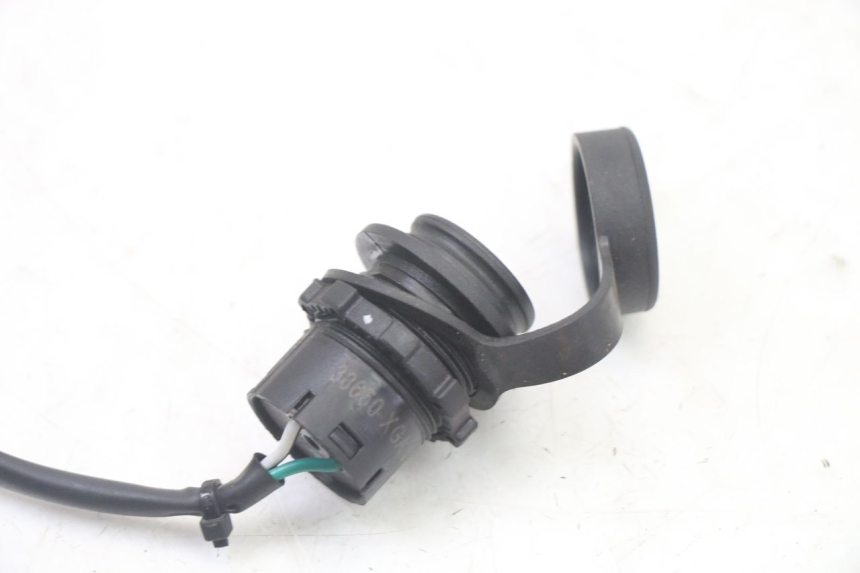 photo de PRISE ALLUME CIGARE SYM ORBIT III 3 4T 50 (2021 - 2025) - Gros plan technique