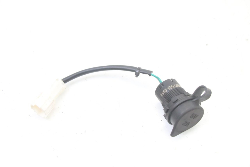 photo de PRISE ALLUME CIGARE SYM ORBIT III 3 4T 50 (2021 - 2025) - Autre angle de vue