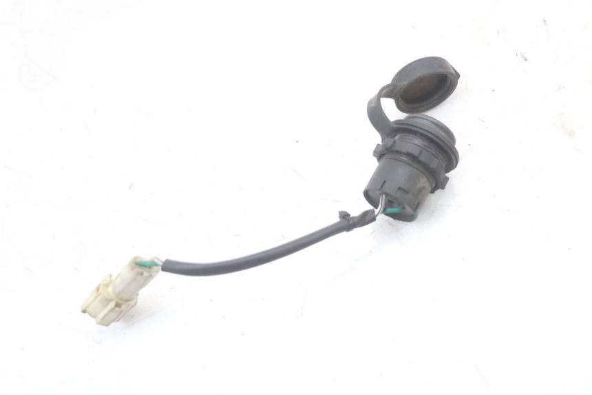 photo de PRISE ALLUME CIGARE PEUGEOT BELVILLE 125 (2017 - 2021) - Gros plan technique