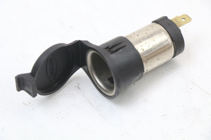 photo de PRISE ALLUME CIGARE DAELIM S3 125 (2010 - 2017) - Vue principale