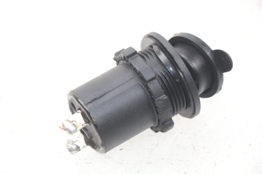 photo de PRISE ALLUME CIGARE DAELIM S4 50 (2010 - 2015) - Autre angle de vue