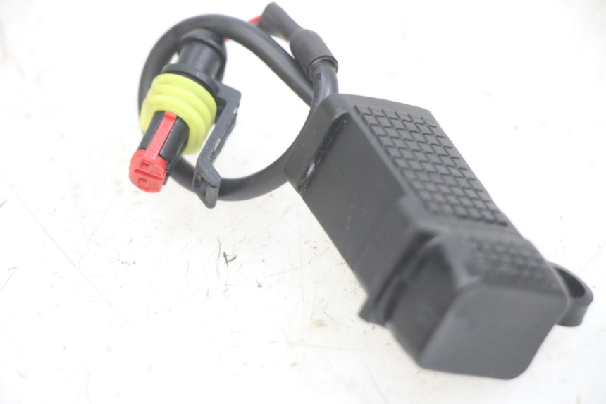 photo de PRISE ALLUME CIGARE APRILIA SXR 50 (2021 - 2023) - Autre angle de vue