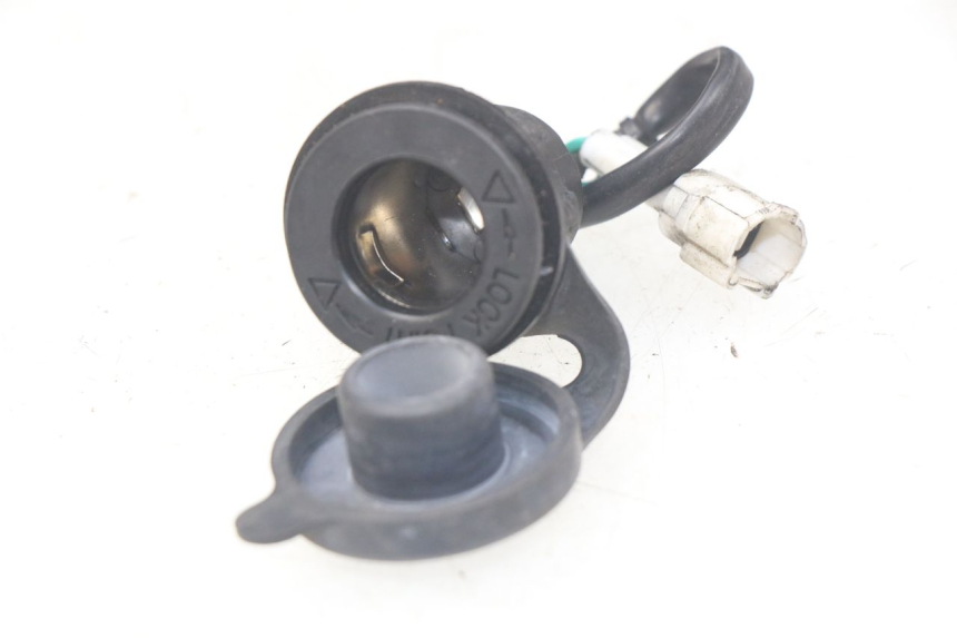 photo de PRISE ALLUME CIGARE TGB X-MOTION XMOTION 125 (2008 - 2014) - Autre angle de vue