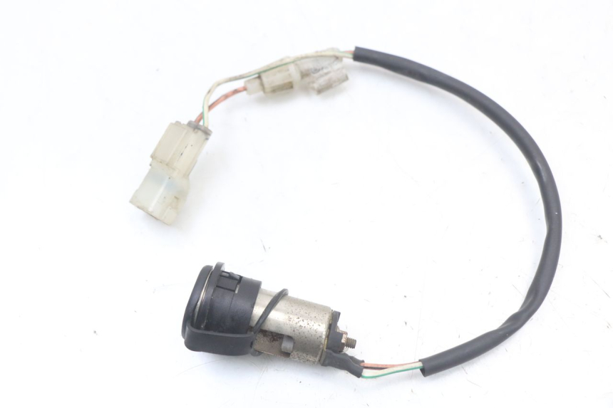 photo de Socket allume-cigare KYMCO XCITING 250 (2006 - 2009) - Vue principale