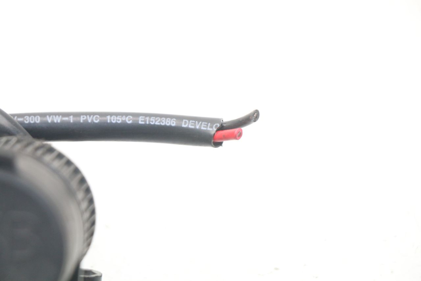 photo de PRISE ALLUME CIGARE KAWASAKI Z Z900 900 (2017 - 2019) - Gros plan technique