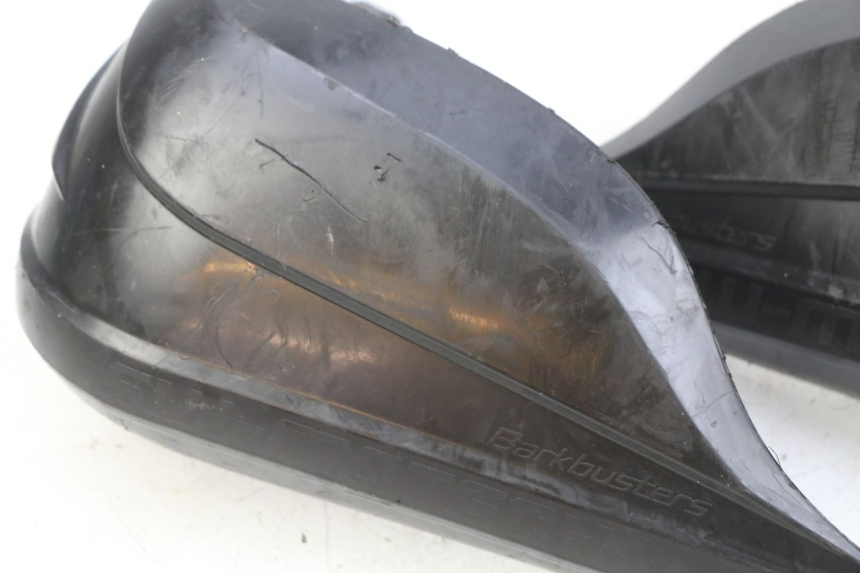 photo de PROTEGE MAIN HONDA CB R 1000 (2018 - 2023) - État de surface