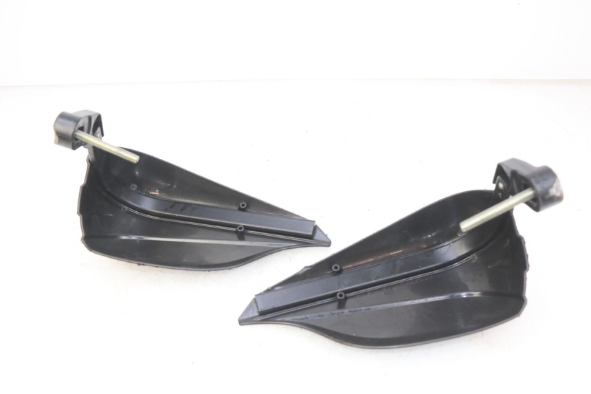 photo de PROTEGE MAIN HONDA CB R 1000 (2018 - 2023) - Marquages et références