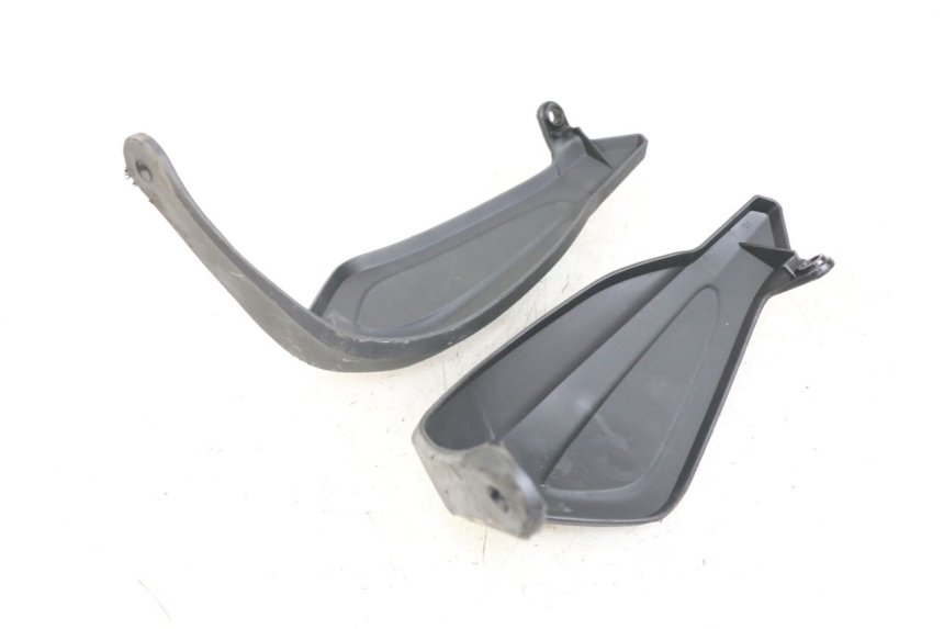 photo de PROTEGE MAIN SYM CROX 4T 50 (2016 - 2023) - Détail de la pièce