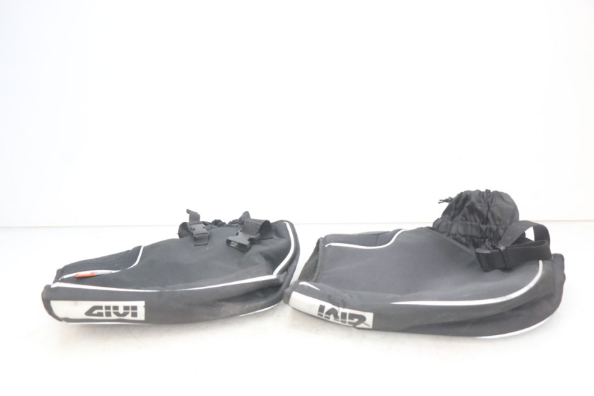 photo de PROTEGE MAIN YAMAHA D'ELIGHT DELIGHT 115 (2013 - 2017) - Détail de la pièce