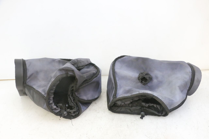 photo de PROTEGE MAIN PEUGEOT ELYSEO 125 (1999 - 2004) - Vue d’ensemble