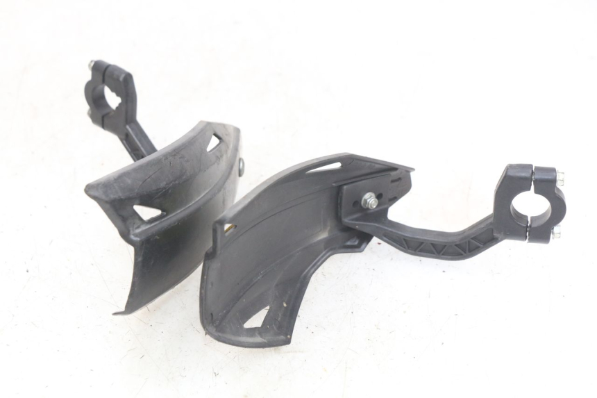 photo de PROTEGE MAIN SHERCO SM-R 50 (2018 - 2021) - Points de fixation
