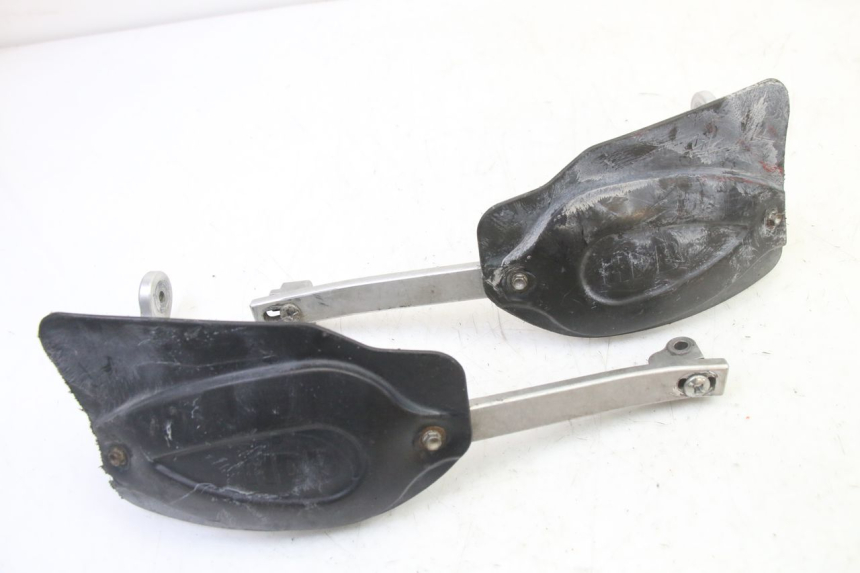 photo de PROTEGE MAIN KTM SUPERENDURO R 950 (2005 - 2009) - Détail de la pièce