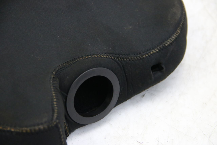 photo de PROTEGE MAIN PIAGGIO XEVO - X EVO 125 (2007 - 2017) - Gros plan technique