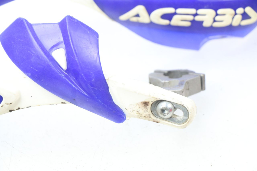 photo de PROTEGE MAIN YAMAHA YZ 80 (1998 - 2001) - État de surface