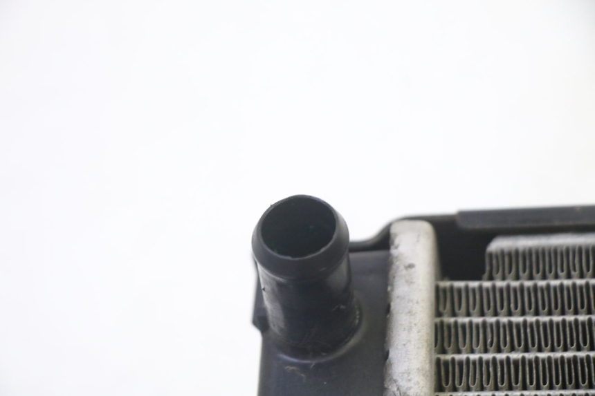 photo de RADIATEUR QUADRO 4 4D 350 (2015 - 2018) - Autre angle de vue