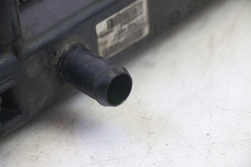 photo de RADIATEUR QUADRO 4 4D 350 (2015 - 2018) - Vue d’ensemble