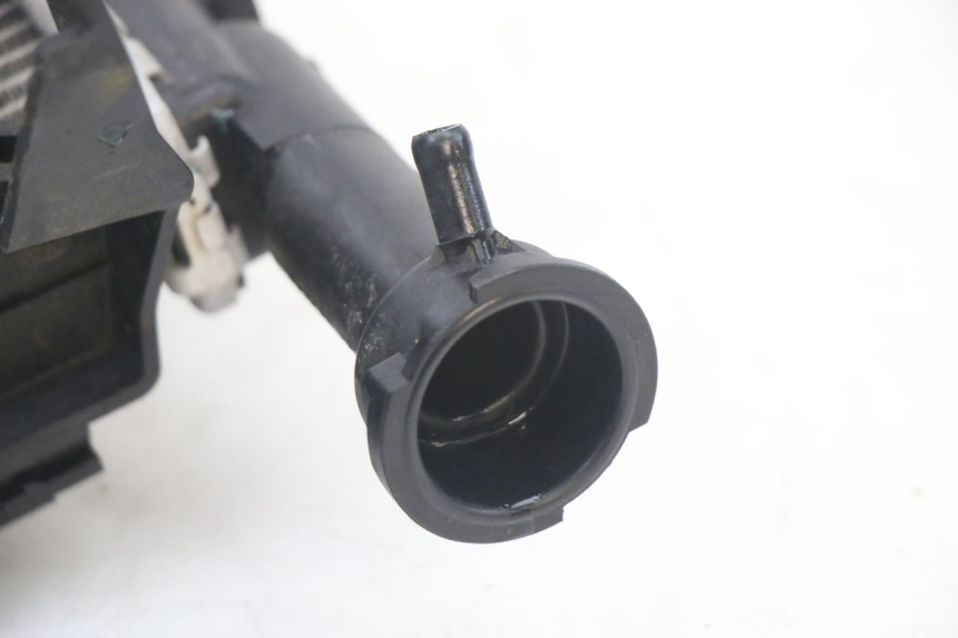 photo de RADIATEUR BMW S RR ABS S1000RR 1000 (2015 - 2018) - Points de fixation