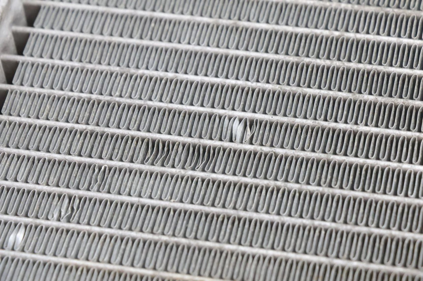 photo de RADIATEUR SUZUKI BURGMAN 125 (2007 - 2014) - Gros plan technique