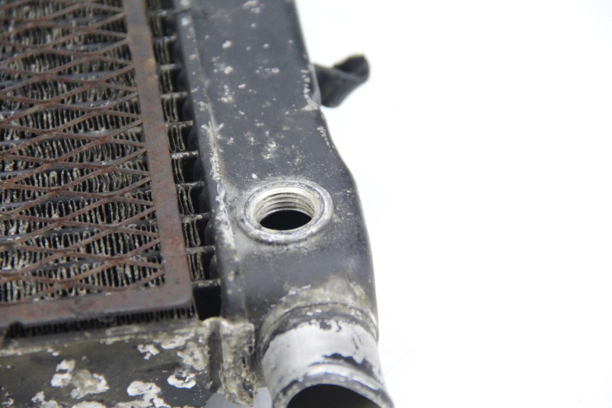 photo de RADIATEUR HONDA CBR F SC21 1000 (1986 - 1992) - Vue d’ensemble