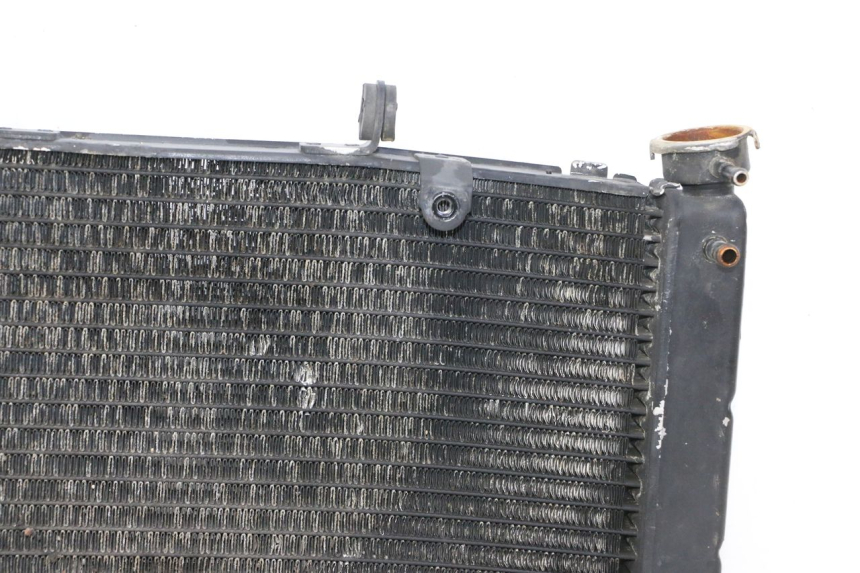 photo de RADIATEUR HONDA CBR RR FIREBLADE 900 (1992 - 1994) - Focus structure