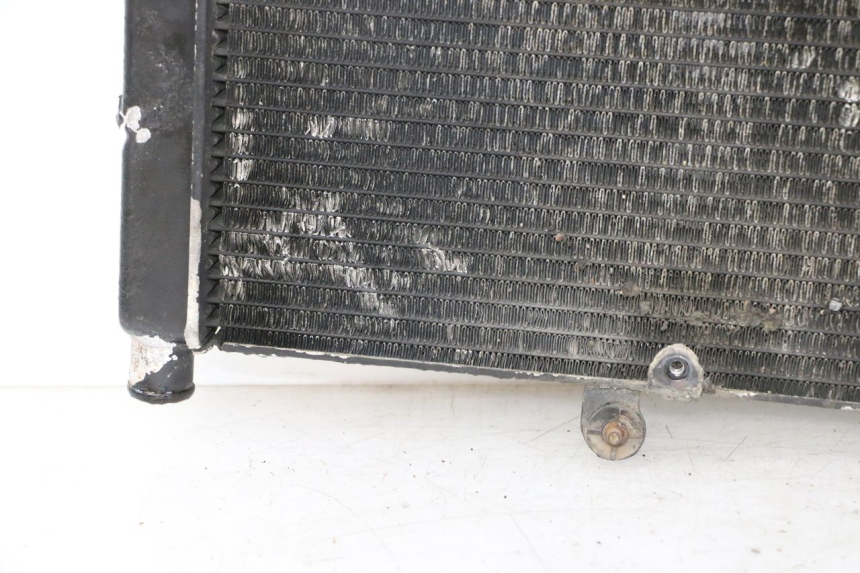 photo de RADIATEUR HONDA CBR RR FIREBLADE 900 (1992 - 1994) - Zoom qualité