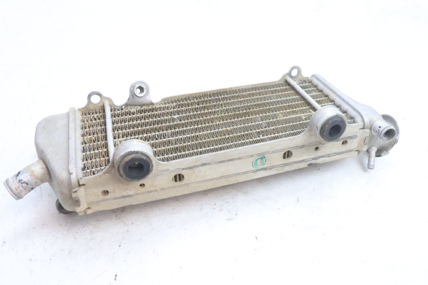 photo de RADIATEUR DROIT HUSABERG TE 250 (2011 - 2014) - Vue rapprochée