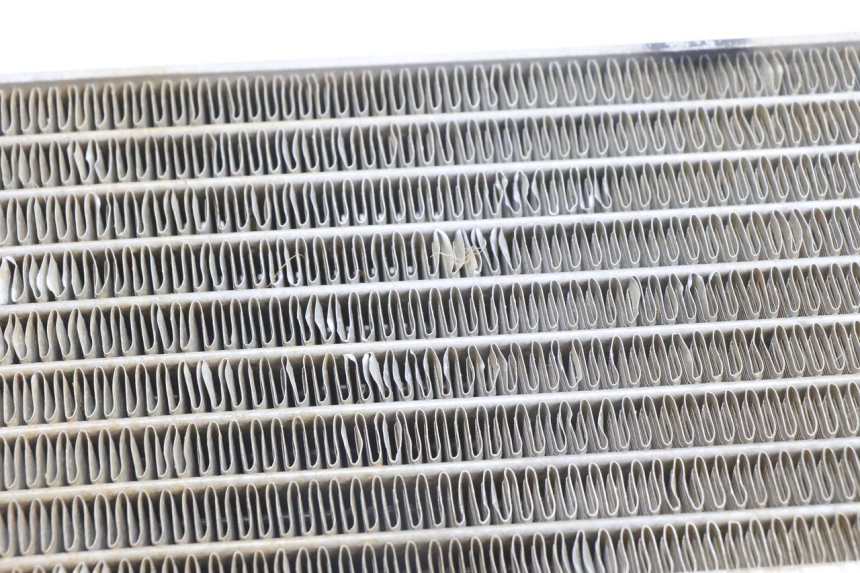 photo de RADIATEUR DROIT HUSABERG TE 250 (2011 - 2014) - Zoom état d’usage