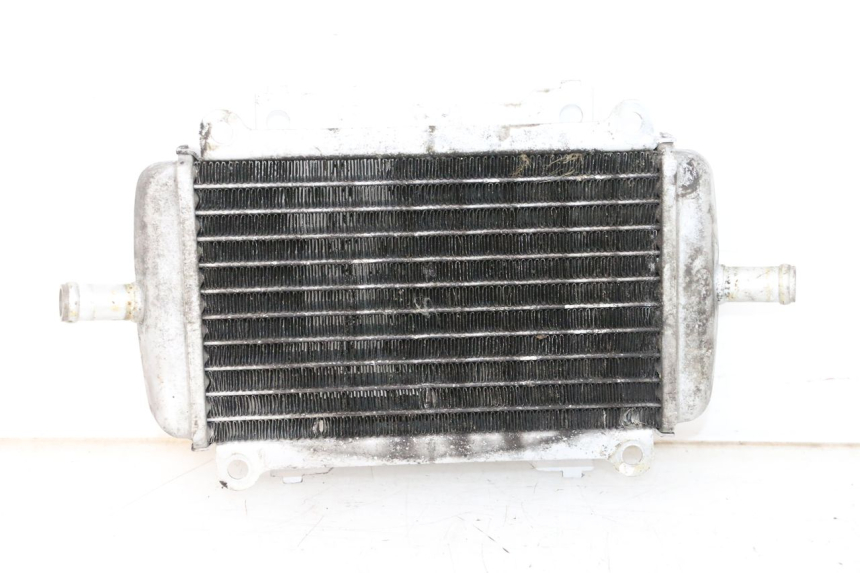 photo de RADIATEUR DROIT PIAGGIO VESPA GTS SUPER IE 125 (2009 - 2016) - État de surface