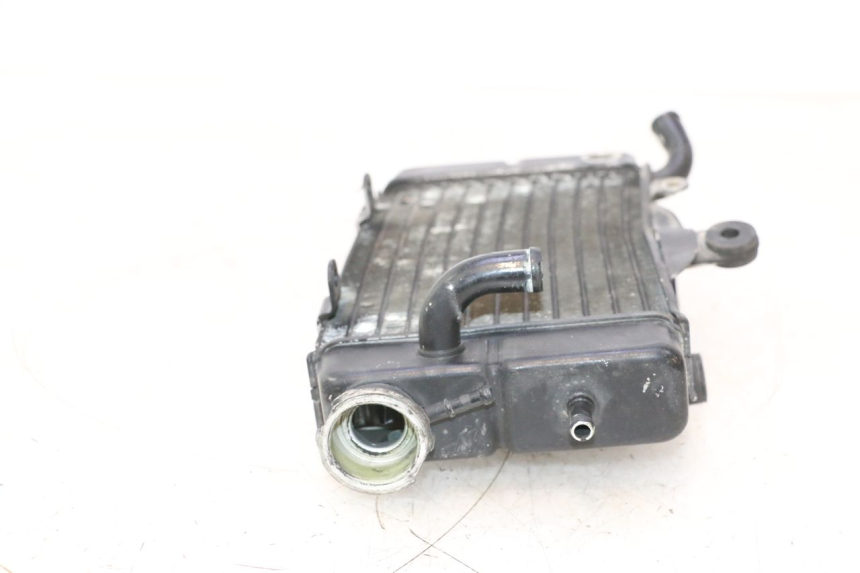 photo de RADIATEUR DROIT HONDA XRV AFRICA TWIN 750 (1990 - 1992) - Marquages et références