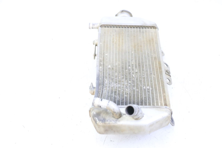 photo de RADIATEUR DROIT YAMAHA YZ-F YZF 250 (2007 - 2013) - Marquages et références