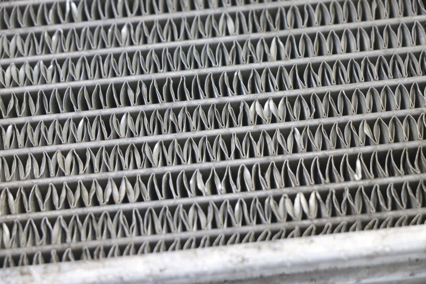 photo de RADIATEUR DROIT YAMAHA YZ 125 (2006 - 2016) - Zoom état d’usage