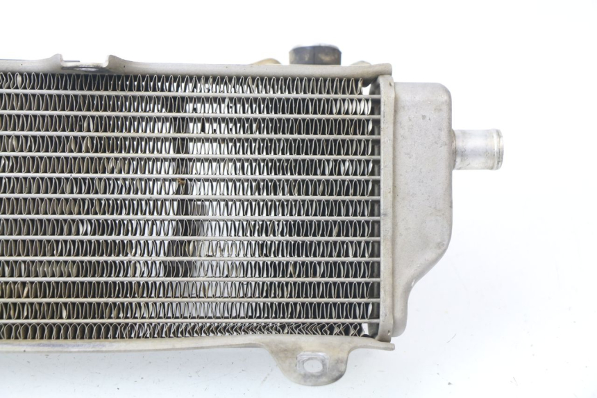 photo de RADIATEUR DROIT YAMAHA YZF YZ-F 450 (2018 - 2021) - Vue d’ensemble
