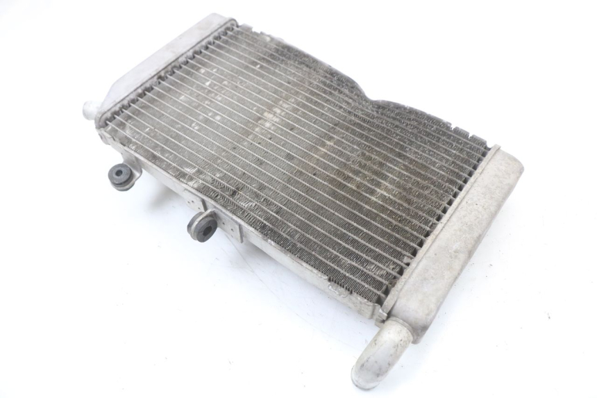 photo de RADIATEUR HONDA FJS SILVER WING SILVERWING 400 (2005 - 2008) - Autre angle de vue