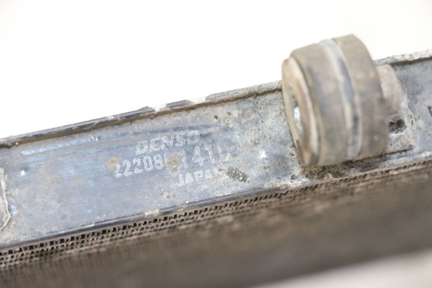 photo de RADIATEUR YAMAHA FZ6 FAZER S2 600 (2007 - 2011) - Détail de la pièce