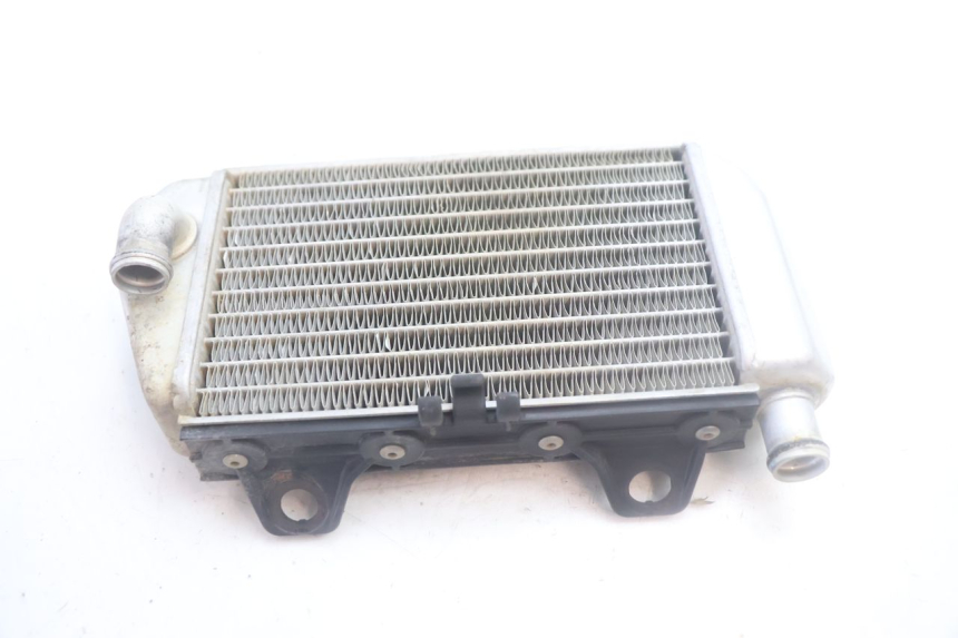 photo de RADIATEUR GAUCHE KTM SX 85 (2018 - 2024) - Gros plan technique