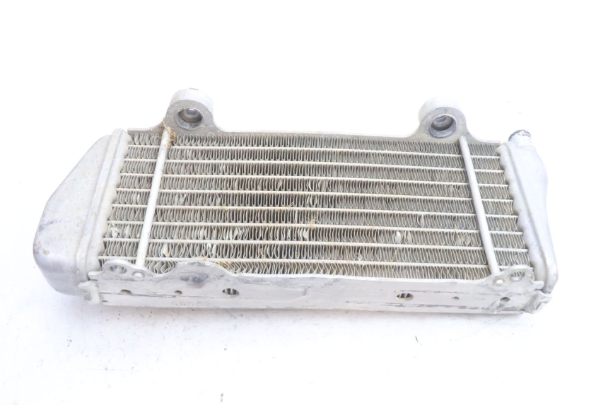 photo de RADIATEUR GAUCHE HUSABERG TE 250 (2011 - 2014) - Points de fixation