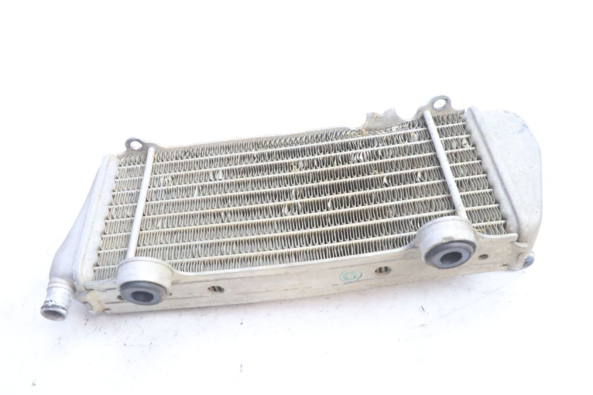 photo de RADIATEUR GAUCHE HUSABERG TE 250 (2011 - 2014) - État de surface