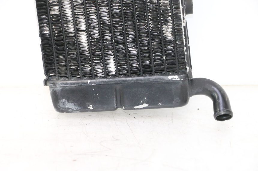photo de RADIATEUR GAUCHE HONDA XRV AFRICA TWIN 750 (1990 - 1992) - Marquages et références